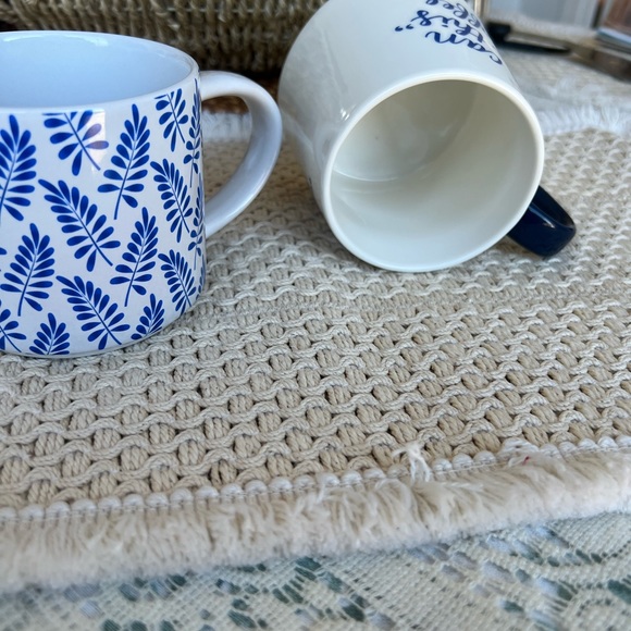 Blue and White Coffee‎ Mugs Threshold Porcelain and Modern Expressions - Picture 5 of 14
